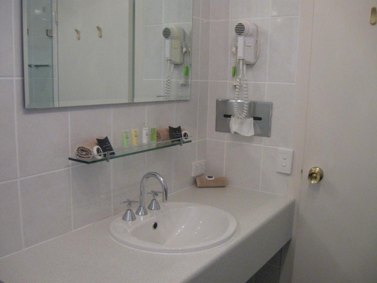 אוברון Highlands Motor Inn מראה חיצוני תמונה